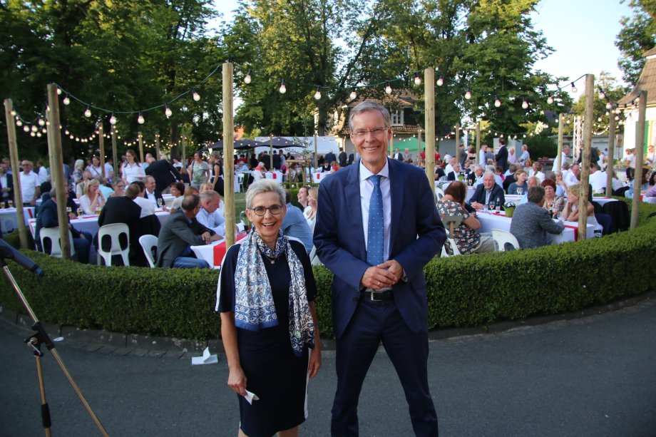 Bürgermeisterin Marion Weike und Landrat Sven-Georg Adenauer