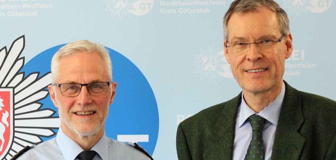 Archivfoto aus der Zeit vor Corona: Ingenohl  und Adenauer