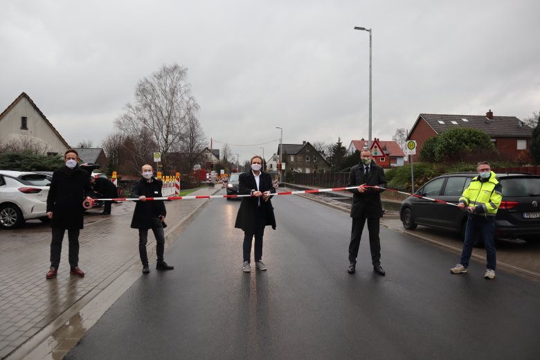 Offizielle Freigabe der Theenhausener Straße