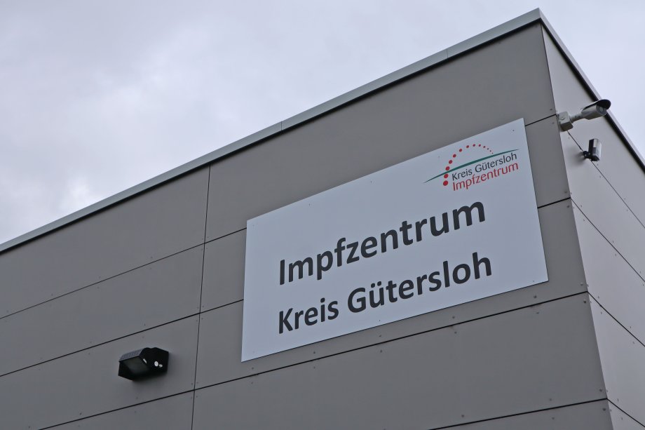 Schild Impfzentrum Kreis Gütersloh
