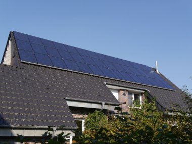 Photovoltaikanlage auf einem Dach