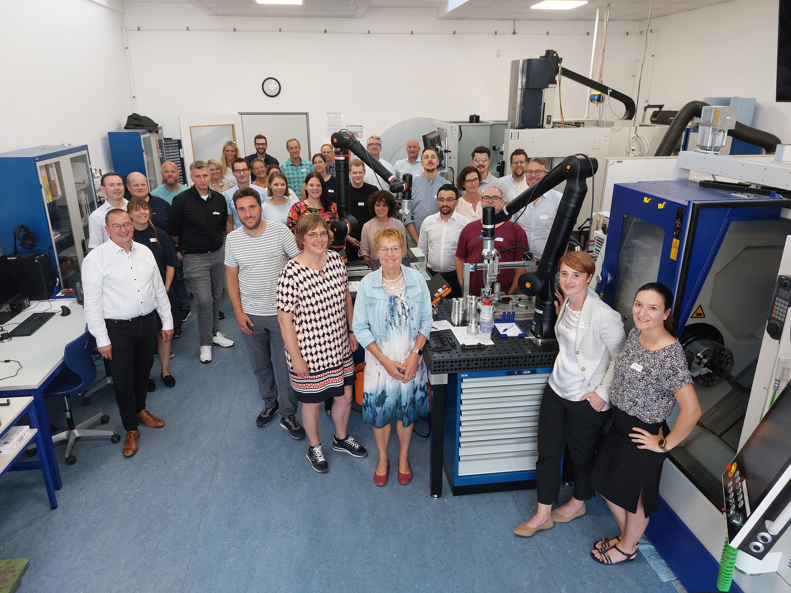 Gruppenbild Projekt 5G-Lernorte Gruppenbild Projekt 5G-Lernorte