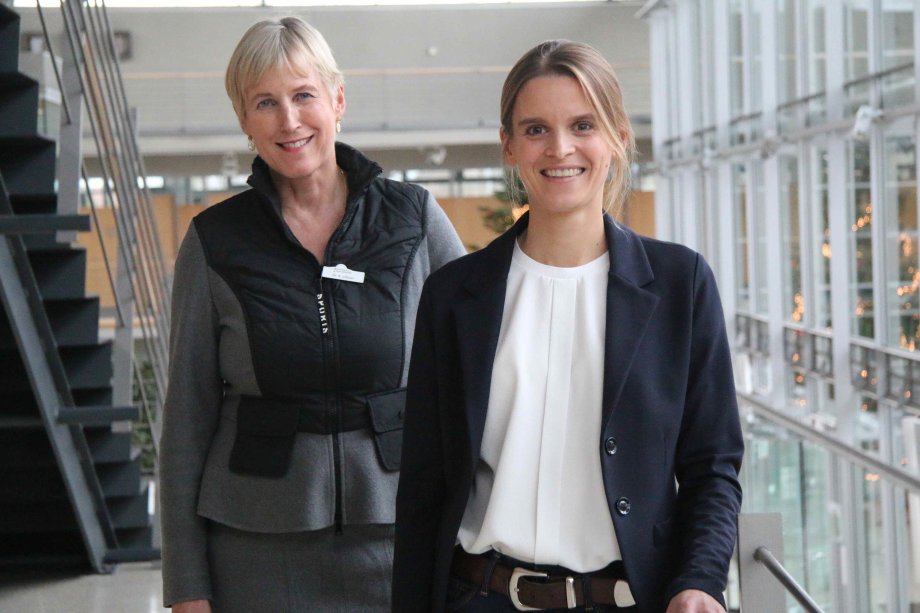 Dr. Anna Malchus (r.) ist ab dem 1. Januar neue Leiterin der Abteilung Gesundheit. Zwischenzeitlich hatte ihre Chefin, Dezernentin Dr. Angela Lißner, die vakante Stelle mit übernommen.                                                        