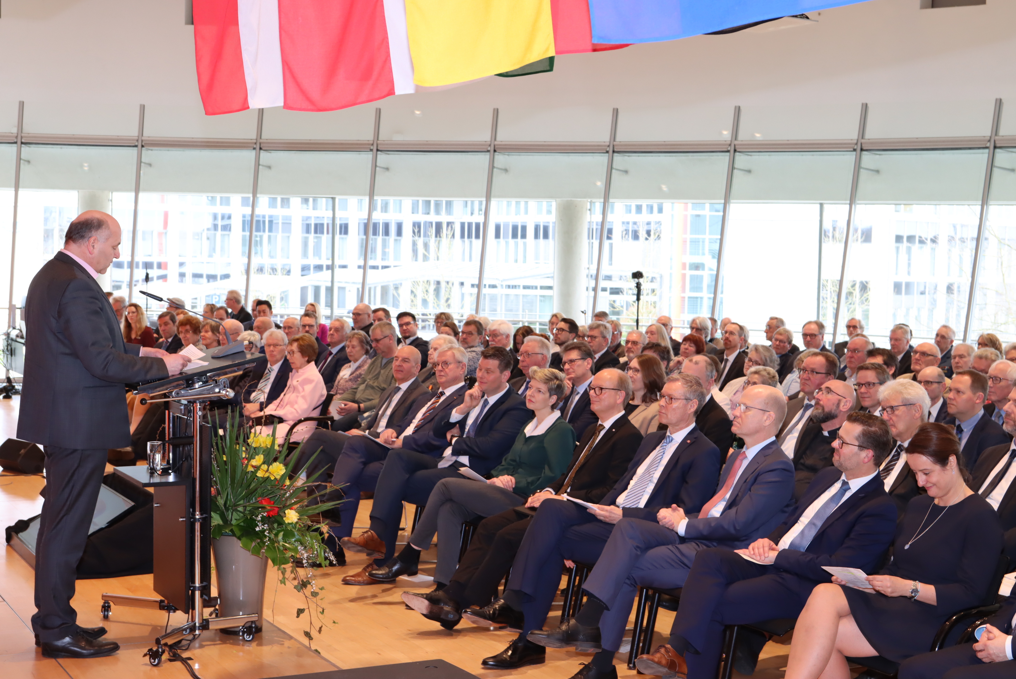 Grußwort von Hubert Erichlandwehr