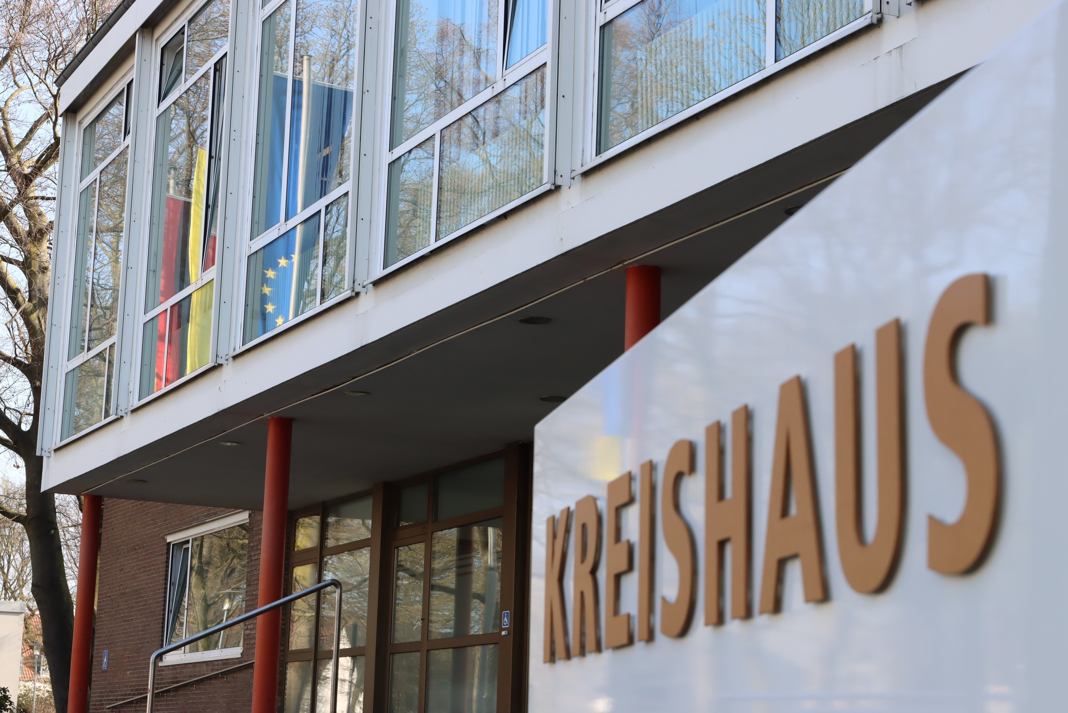 Kreishaus Wiedenbrück von außen zu sehen