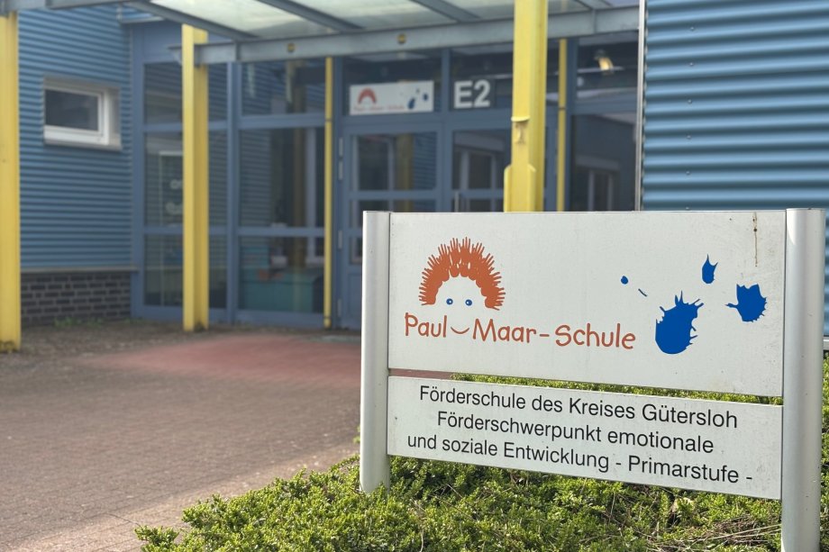 Eingangsbereich der Paul-Maar-Schule