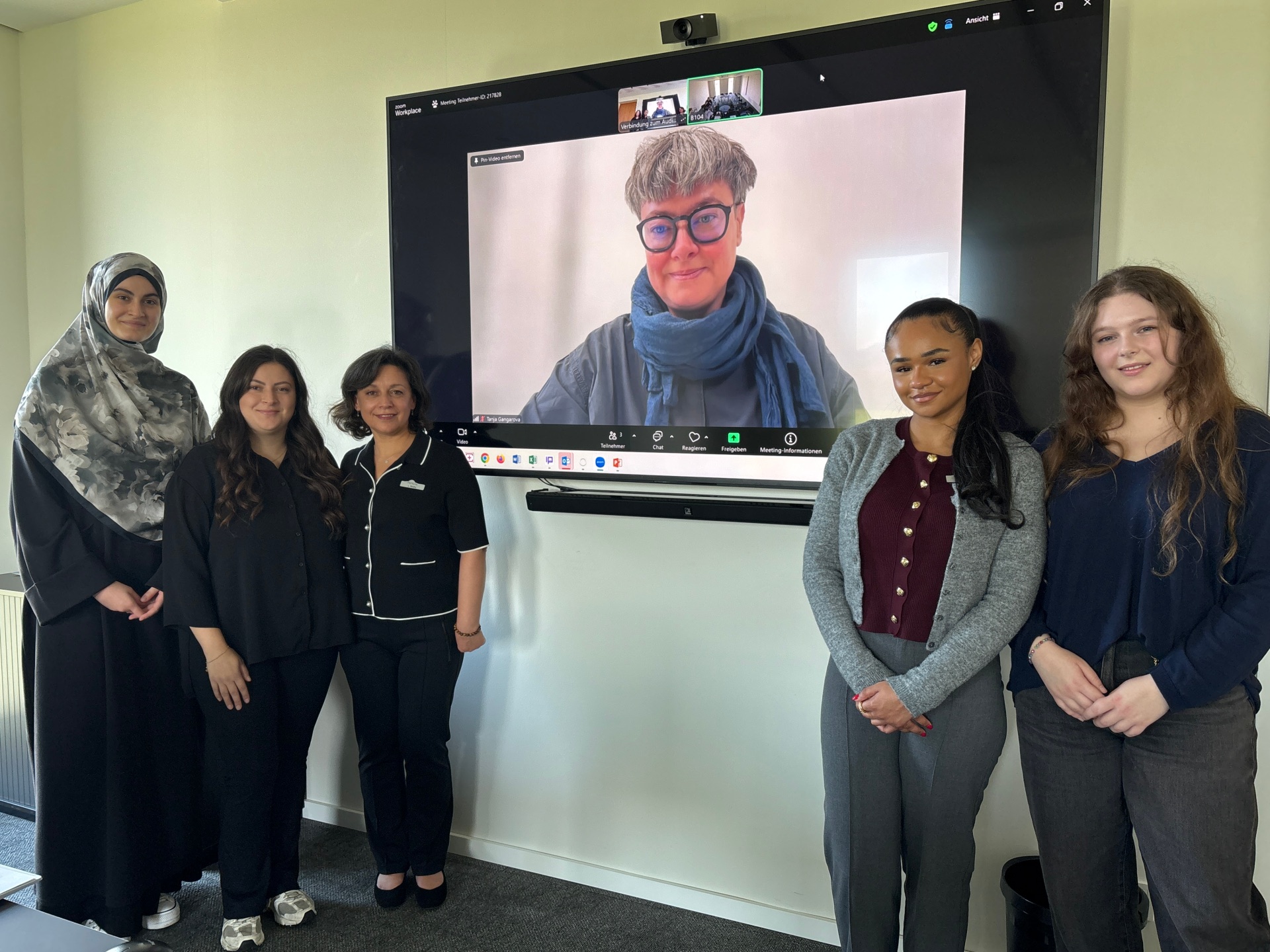 Das Orga-Team vom Workshop im Kreishaus Gütersloh. 