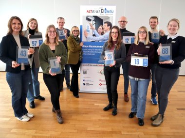 Vertreterinnen und Vertreter des Kreises und der Kommunen im Kreishaus Wiedenbrück.