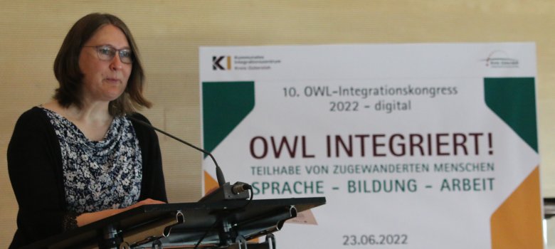 Kreisdirektorin Susanne Koch bei der Eröffnung des 10. OWL-Integrationskongresses
