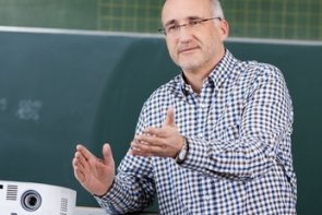 Lehrer unterrichtet Lehrer unterrichtet
