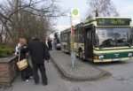 Bild: Schulbus - Link öffnet seitenüberlagerndes Dialog-Fenster