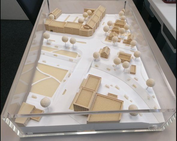 Gesamtansicht des Schwammstadt-Modells von schräg oben