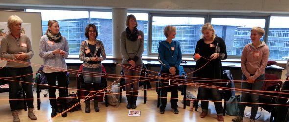 Teilnehmer beim Workshop zum Konzept der Sinnes-Schatz-Sucher