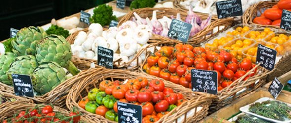 Bild:Obst und Gemüse Marktstand 