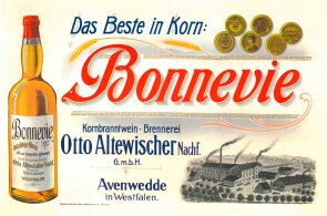 Werbung Altewischer Werbeanzeige mit einer Schnapsflasche und einer Zeichnung des Fabrikgeländes