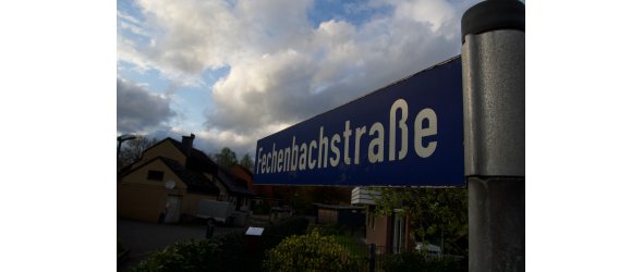 Straßenschild "Fechenbachstraße"