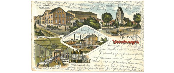 Die Postkarte zeigt u.a. den „Gasthof zur Reichspost Wilhelm Reckmeier“ mit der Darstellung des Saales unten links, der als Kriegsgefangenenlager diente.