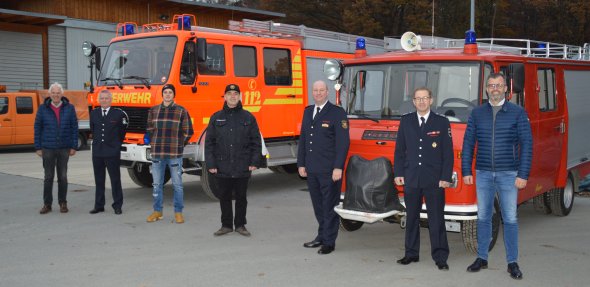 Fahrzeugübergabe zwei neuer Löschfahrzeuge für Valmiera
